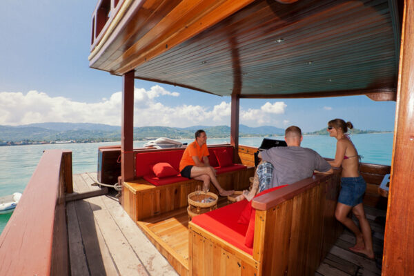 Koh Phangan Energizing Brunch Cruise - Image 4