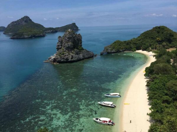 Angthong Marine Park VIP Speedboat Tour