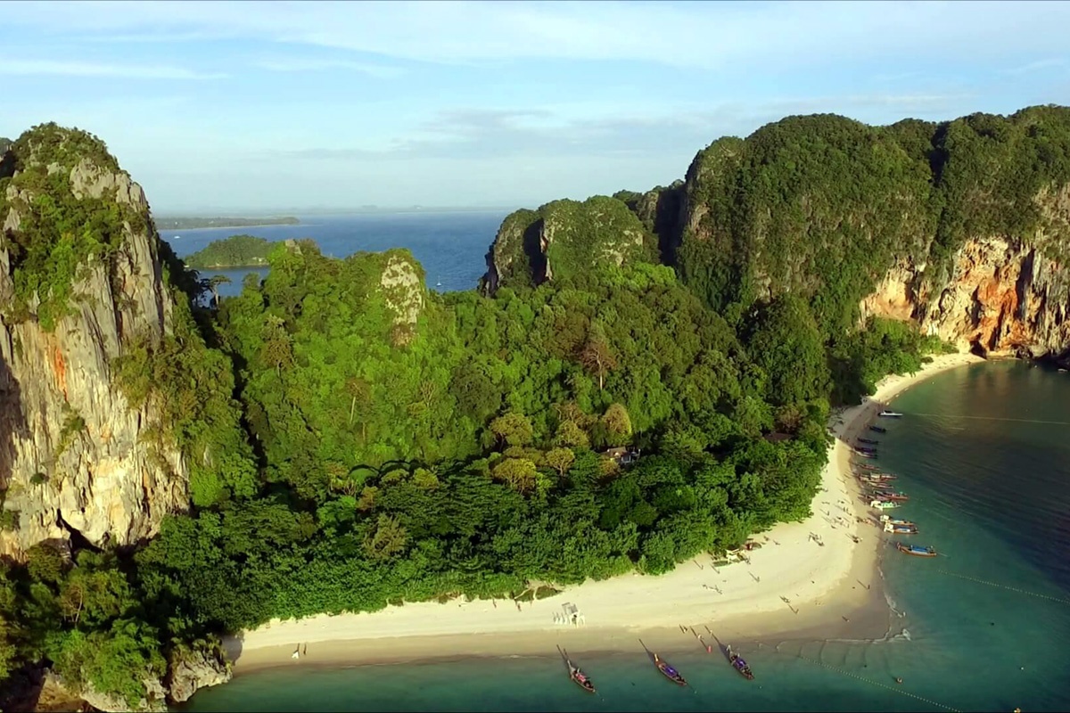 Tonsai Beach