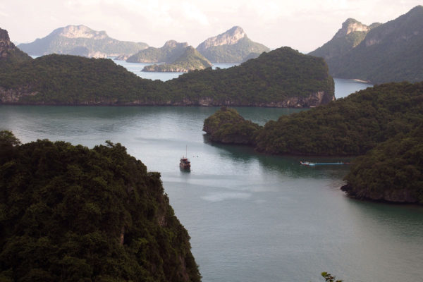 Angthong Marine Park Semi Private Yacht Tour