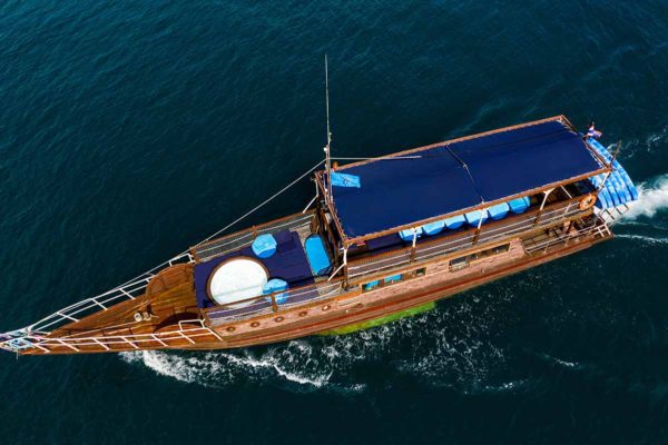 Island Hopping Snorkelling Private Charter Blue Yacht - Image 3