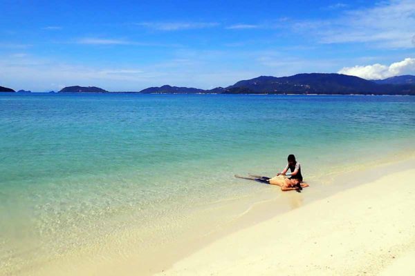 Island Hopping Snorkelling Private Charter Red Yacht