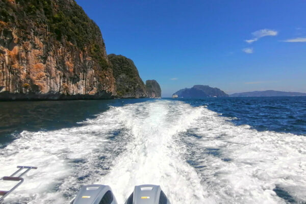 Private Luxury Speedboat Charter Phuket - Image 9