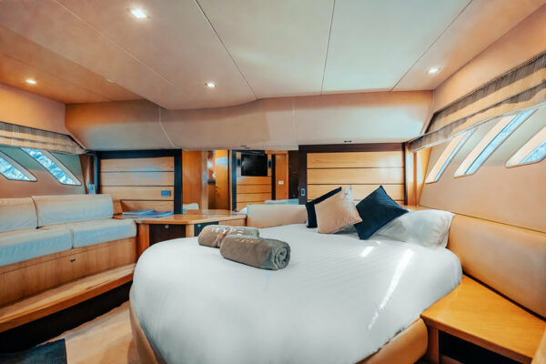 Phuket First-Class Private Yacht - Image 14