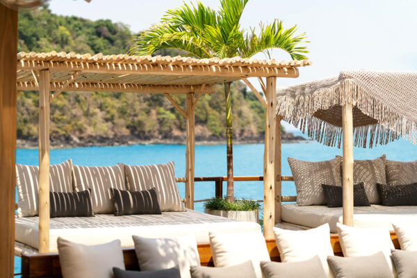 Yona Floating Beach Club Phuket - Image 11