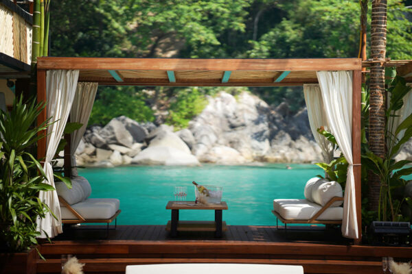 Yona Floating Beach Club Phuket - Image 14