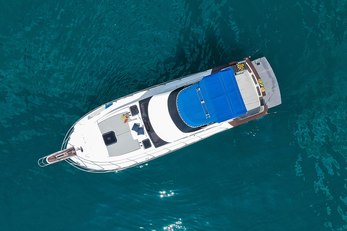 Private Yacht Charter - Image 10