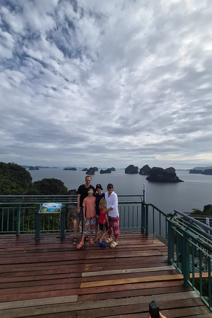 VIP Hidden James Bond and Hong Island Speedboat Tour - Image 20