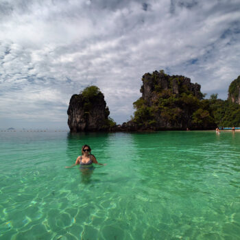 VIP Hidden James Bond and Hong Island Speedboat Tour